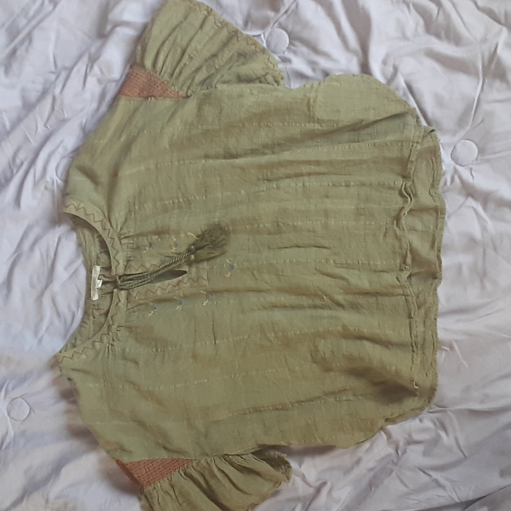 Chelsea & Violet Green Blouse